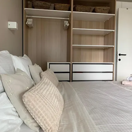 Colette アパート オステンド